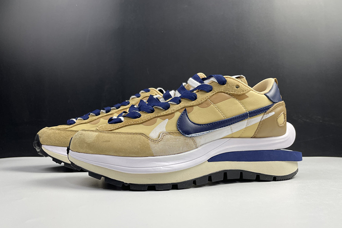 sacai x Nike VaporWaffle 3.0