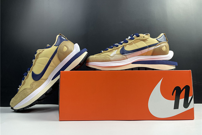 sacai x Nike VaporWaffle 3.0