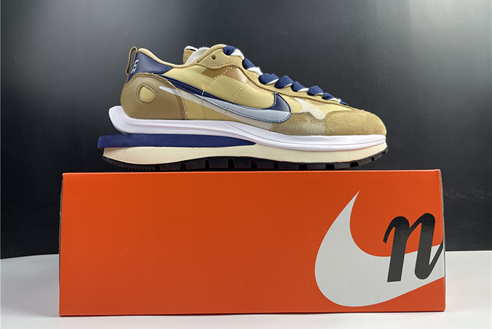 sacai x Nike VaporWaffle 3.0