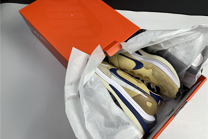 sacai x Nike VaporWaffle 3.0