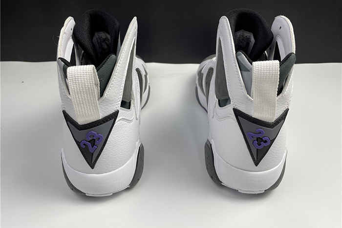Air Jordan 7  cu9307-100