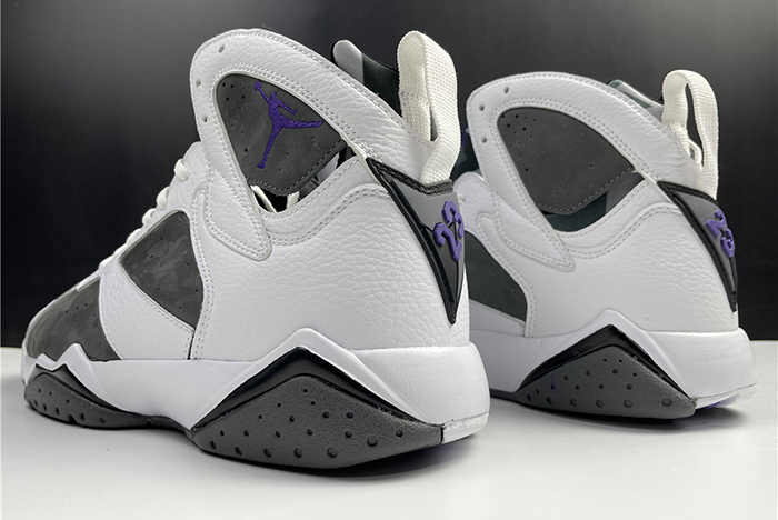 Air Jordan 7  cu9307-100