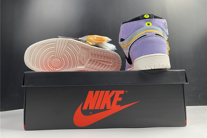 NIKE Air Jordan1 HIGH  CW6576-500