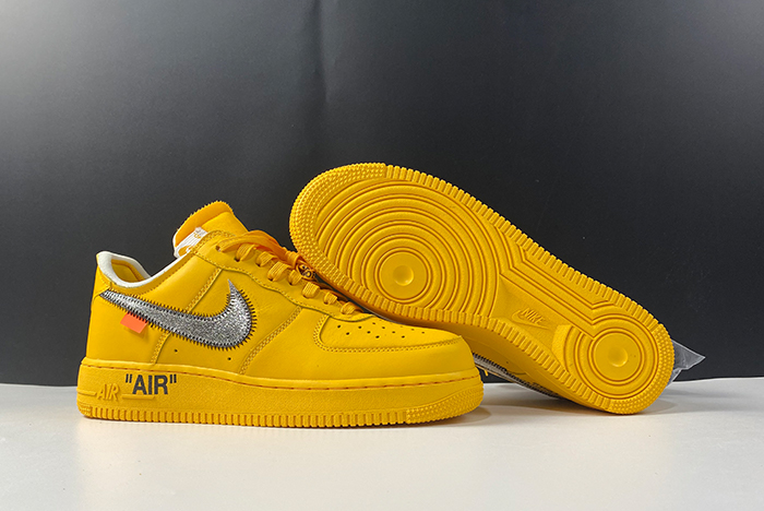AIR FORCE 1 UNIVERSITY GOLD
