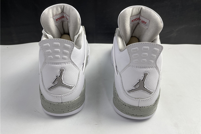 Air Jordan 4 CT8527-100