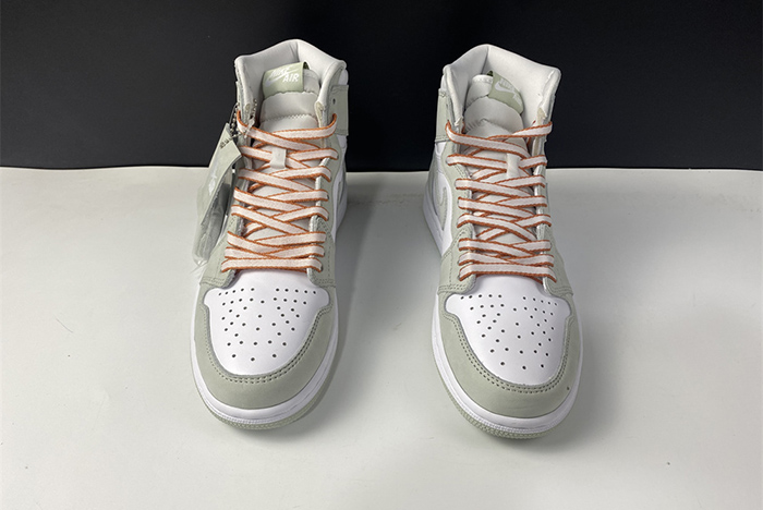 Air Jordan 1 High OG “Seafoam”