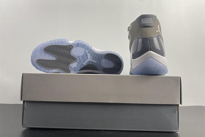 Air Jordan 11 2021  CT8012-005