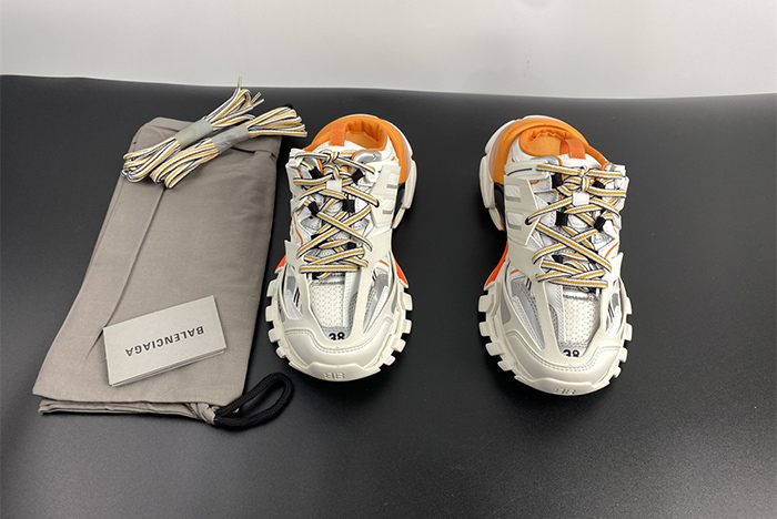 Ba*len*cia*ga  623813 w3cp5 9059