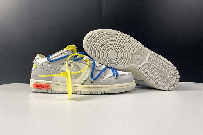 Off-White x Nike Dunk Low DM1602-112