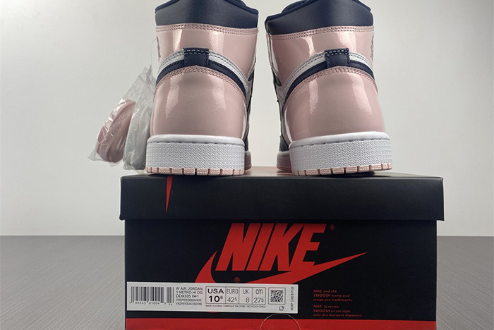 Air Jordan 1 High OG “Atmosphere