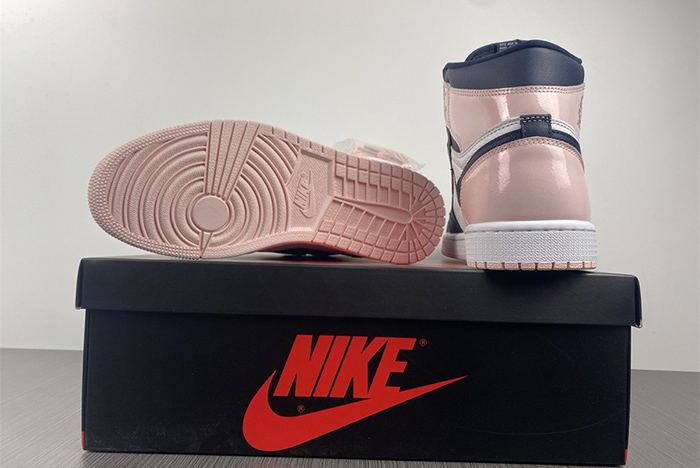 Air Jordan 1 High OG “Atmosphere