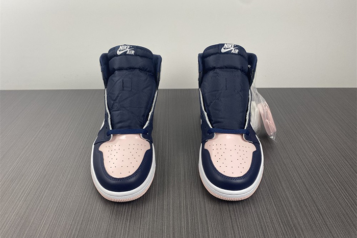 Air Jordan 1 High OG “Atmosphere