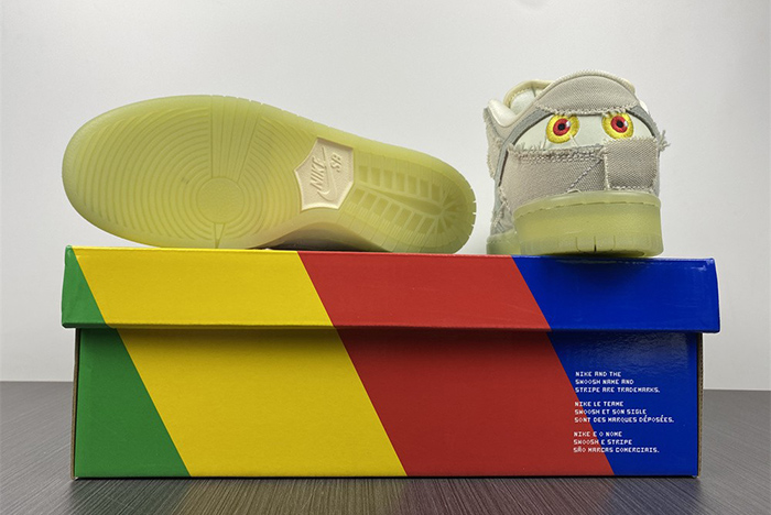 Dunk SB Nike SB Dunk Low “Mummy