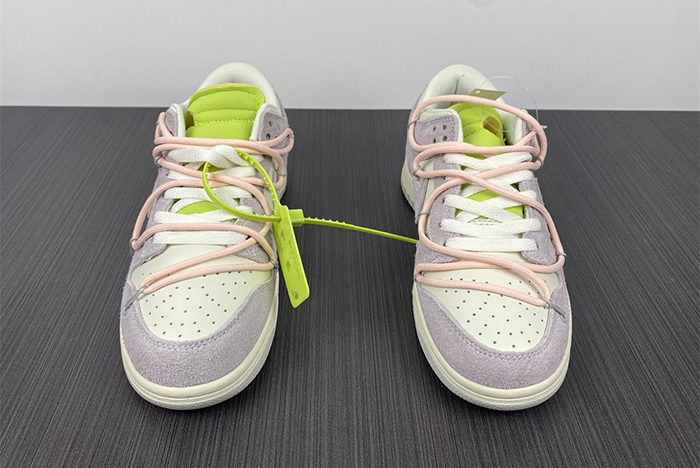 Off-White x Nike Dunk Low  DJ 0950-100