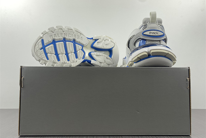 Ba*len*cia*ga 3.0  542436 w2fs9 9051