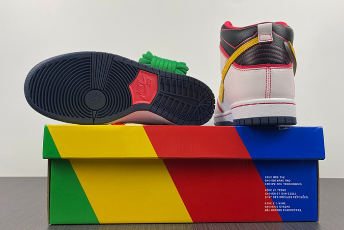 Gundam x Nike SB Dunk High  DH7717-100