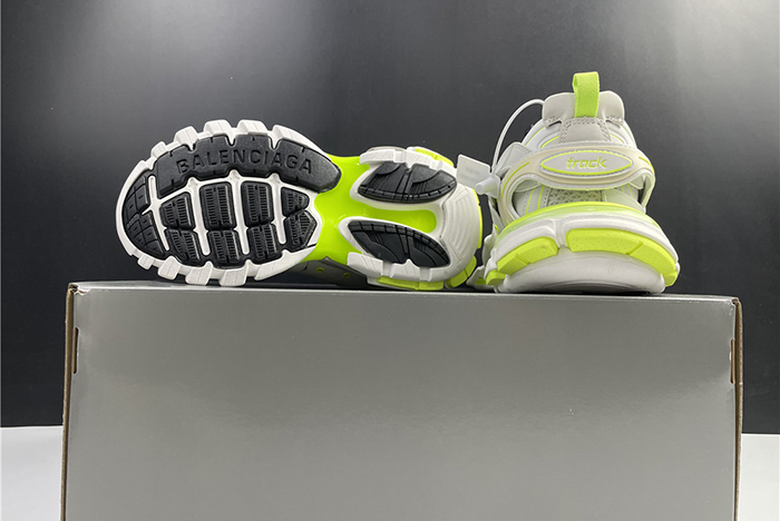 Ba*len*cia*ga 3.0  542436 w2bc3 0285