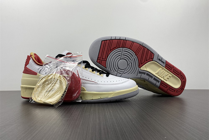 OFF-WHITE x Air Jordan 2 Low