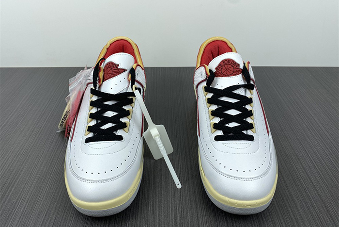OFF-WHITE x Air Jordan 2 Low