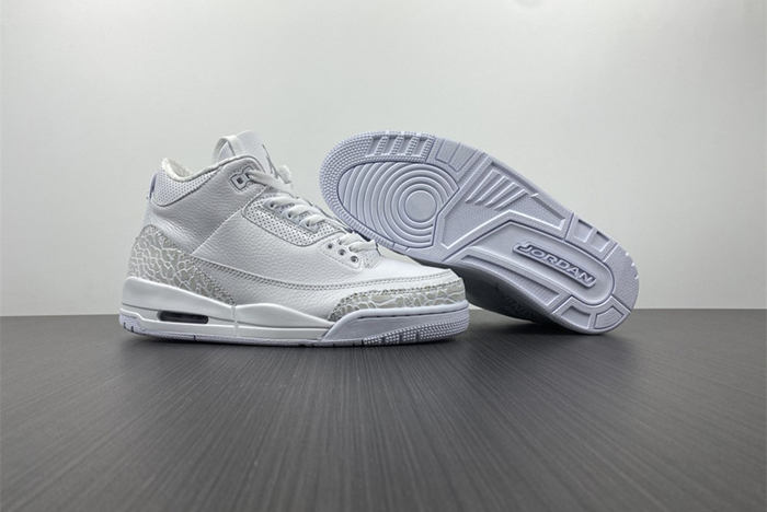 NIKE AIR JORDAN 3 429487-111