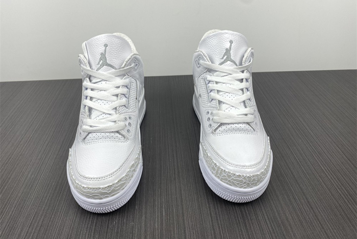 NIKE AIR JORDAN 3 429487-111