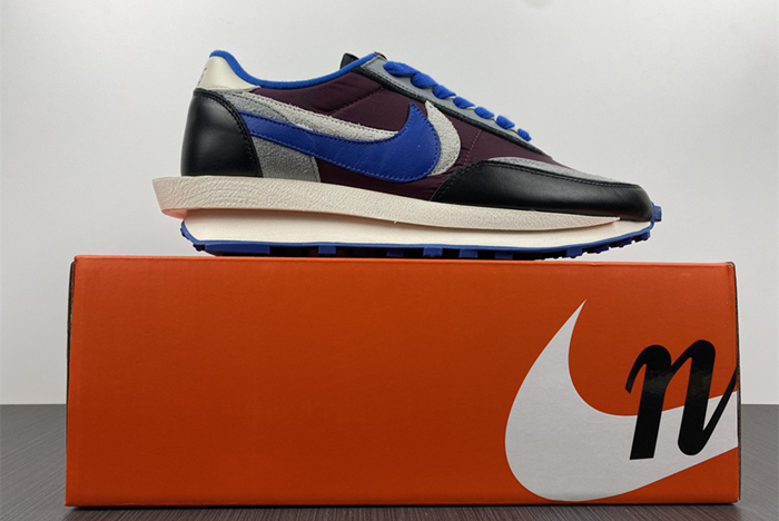 sacai x Nike LDV Waffle  DJ4877-600