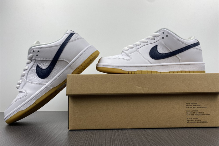 NIKE SB DUNK LOW CZ2249-100