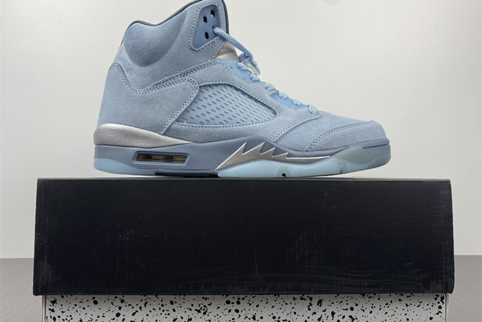 Air Jordan 5 Retro DD9336-400