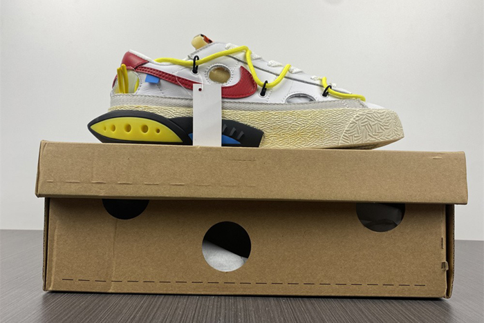 Off-White x Nike Blazer Low  DH7863-100