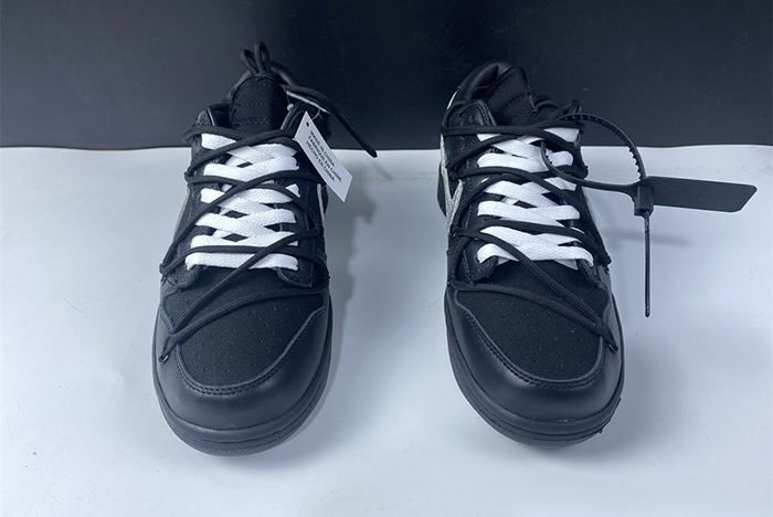 Off-White x Nike Dunk Low DM1602-001