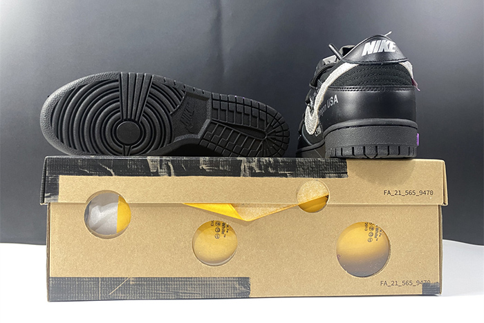 Off-White x Nike Dunk Low DM1602-001