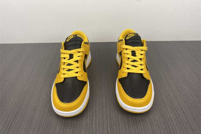 The Nike Dunk Low Takes on a Familiar “Goldenrod” Colorwa