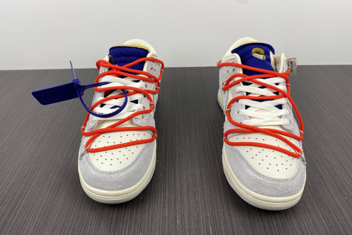 Off-White x Dunk Low 