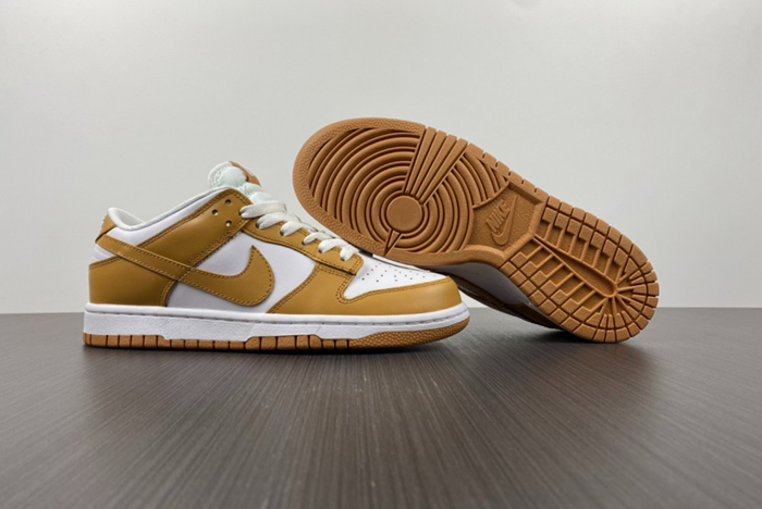 Nike Dunk Low "Harvest Moon"