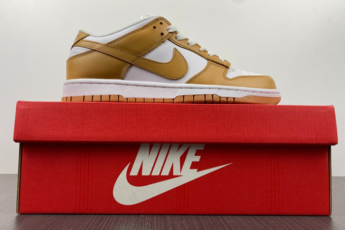 Nike Dunk Low "Harvest Moon"