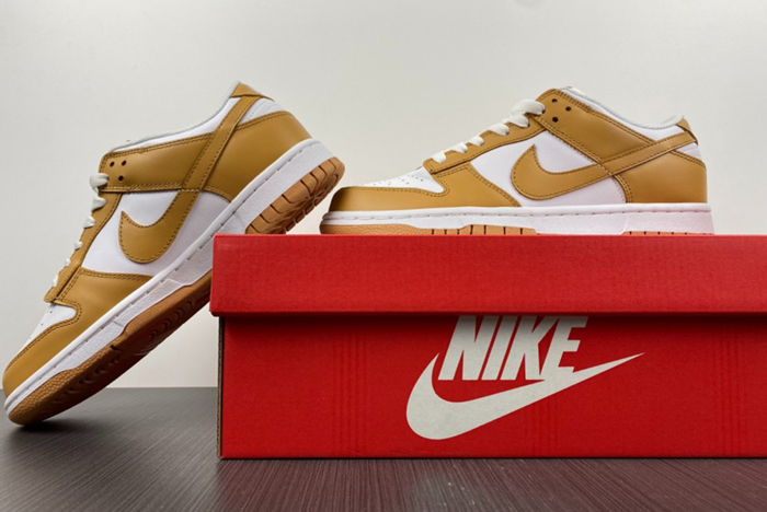 Nike Dunk Low "Harvest Moon"