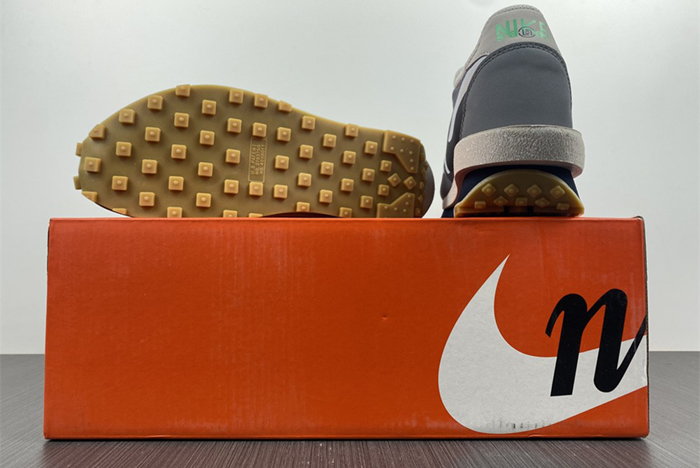 Clot x Sacai x Nike LDWaffle  DH3114-001