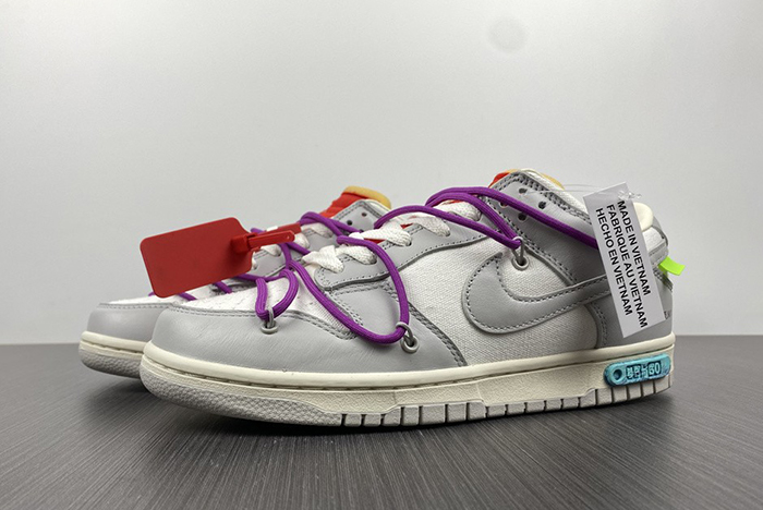 Off-White x Nike Dunk Low 