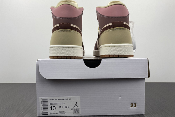 Nike Air Jordan 1 Mid AJ1