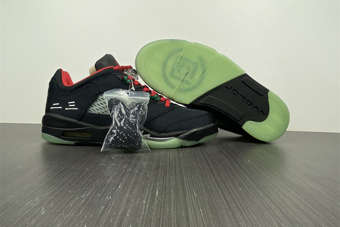 Air Jordan Retro 5 “Anthracite