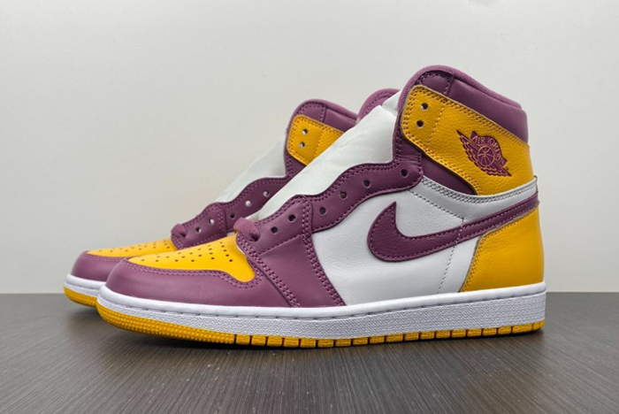 Air Jordan 1 High OG “Brotherhood”