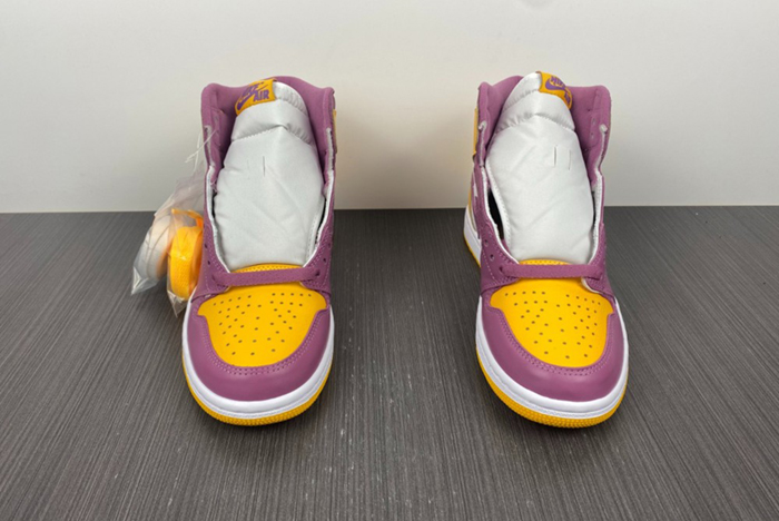 Air Jordan 1 High OG “Brotherhood”