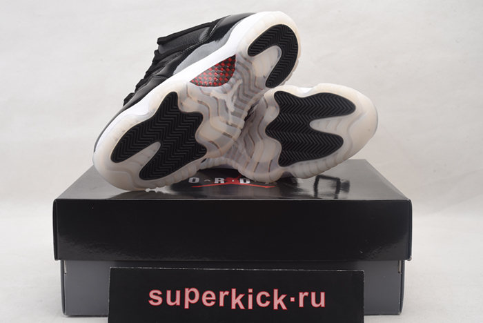 AJ11 RETRO LOW AV2187 001