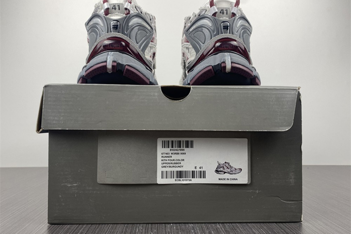 Ba*len*cia*ga -runner 9069