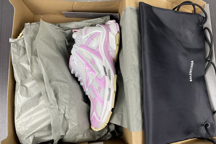 Ba*len*cia*ga -runner  9059