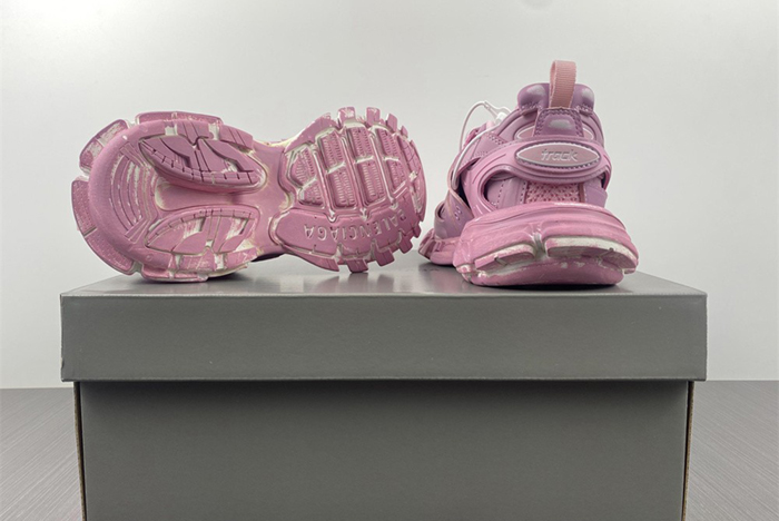 Ba*len*cia*ga 3.0  5000