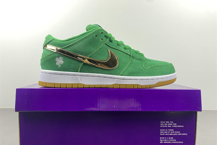Nike SB Dunk Low Lucky Green