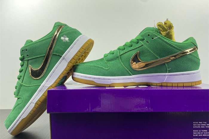 Nike SB Dunk Low Lucky Green