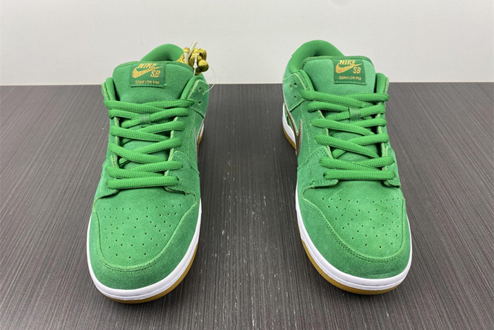 Nike SB Dunk Low Lucky Green