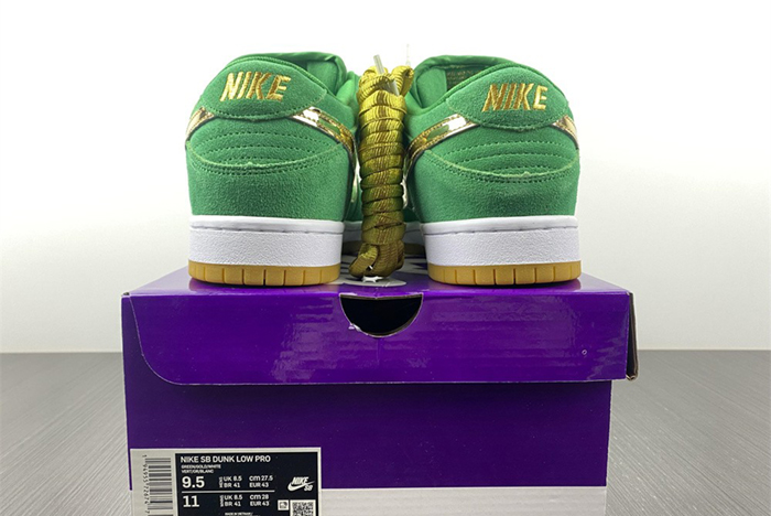 Nike SB Dunk Low Lucky Green